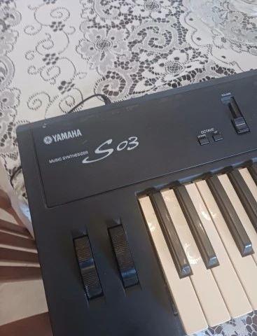 Yamaha S03