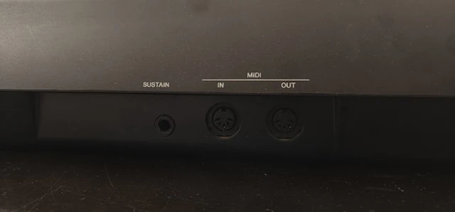 Yamaha NP-30 Portable Grand
