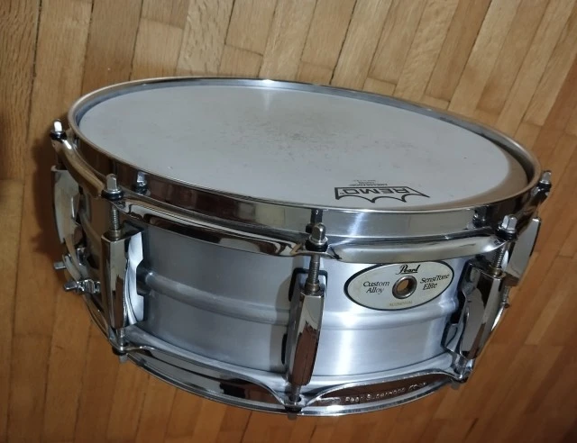 Pearl sensitone elite aluminium snare 14"X5"