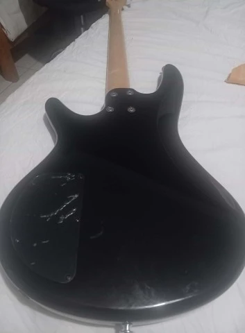 Ibanez GSR180