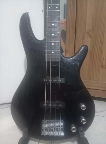 Ibanez GSR180