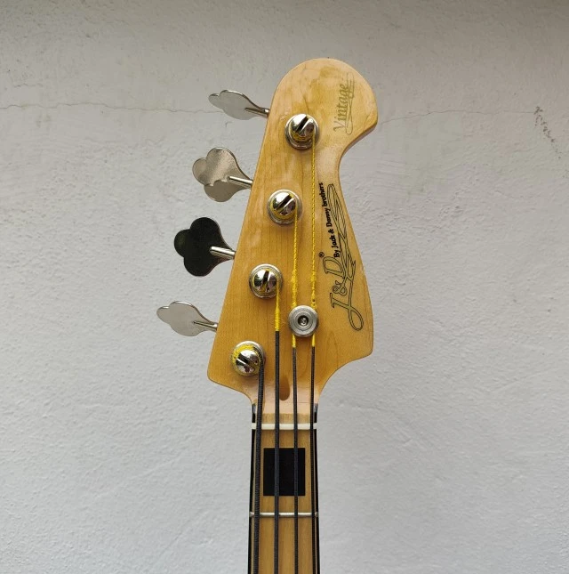 J&D JB-Vintage-1975