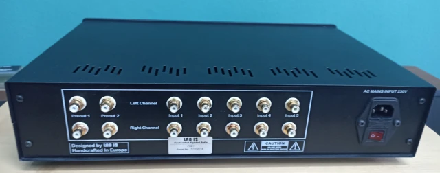 Lab12 Pre1 Προενισχυτής