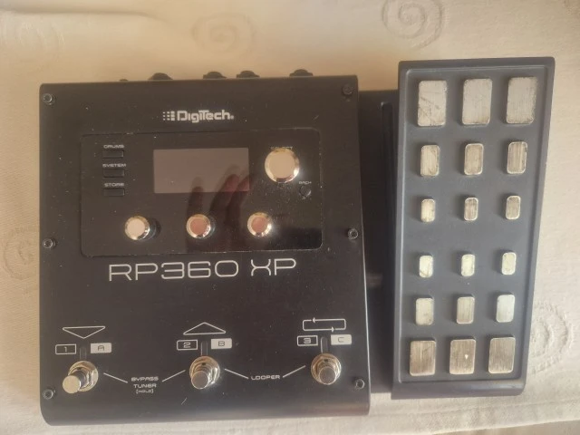 Digitech RP360 Multi-Effects