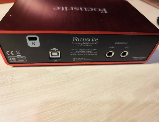 Focusrite Scarlett 2i2 2nd Gen