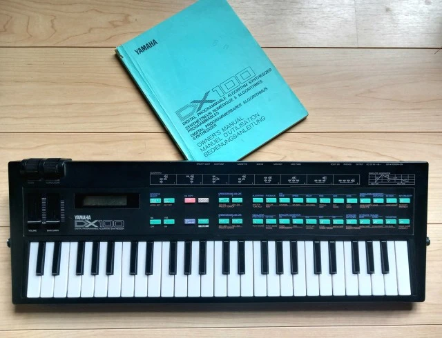 Yamaha DX100