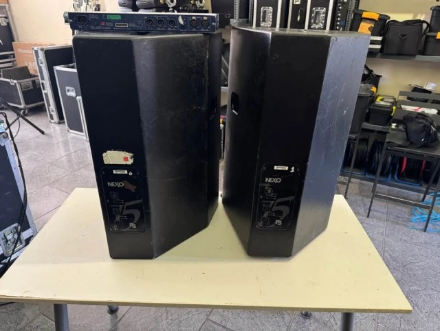 Nexo PS 15