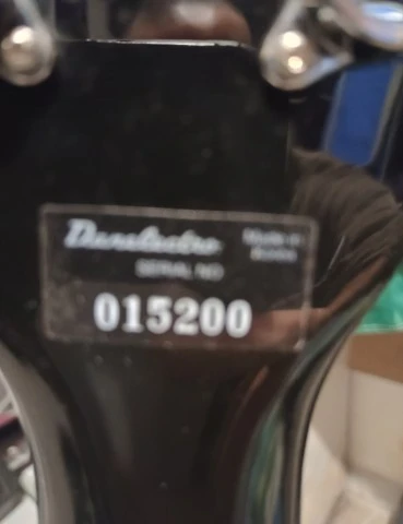 Danelectro Longhorn 3-Pickups + θήκη