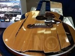 USED vintage guitars , bass , amps , eff