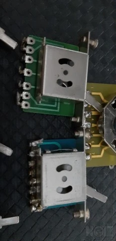 Switches 5 θεσεων και τριών θεσεων.