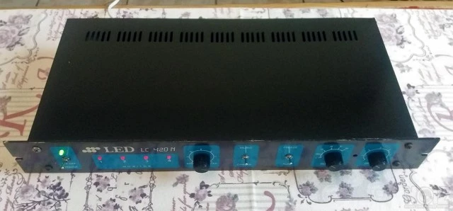 Αναλογική Κονσόλα Φωτισμού & Dimmer 4 κα