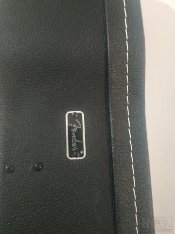 Fender Σκληρή Θήκη Ακουστικής Κιθάρας