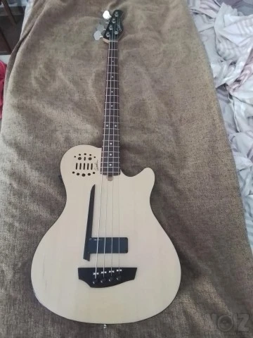 Godin Canada a4 ultra