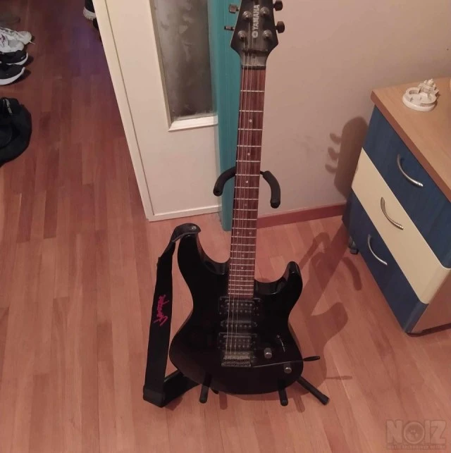 Ηλεκτρική κιθάρα Yamaha
