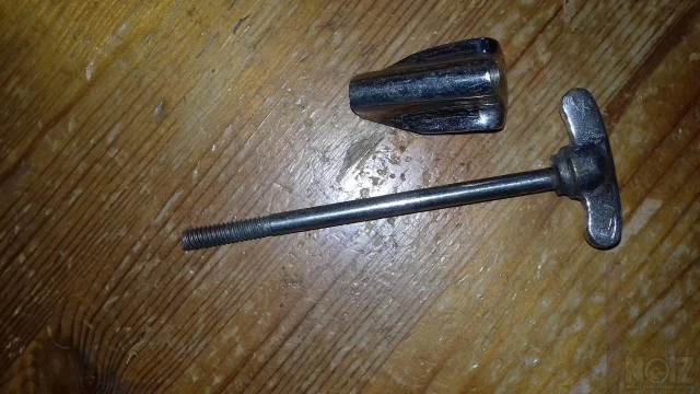 5 Die cast claws/Tension rods vintange 6