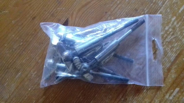 5 Die cast claws/Tension rods vintange 6