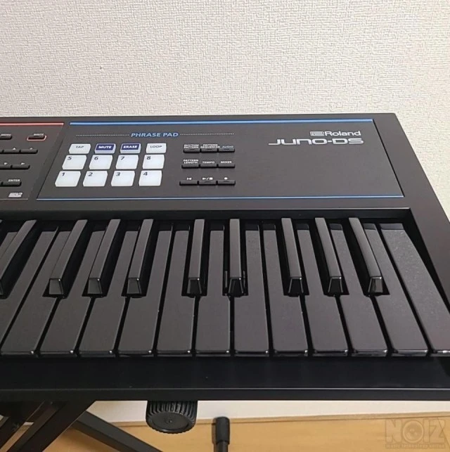 Roland Juno ds61 Limited Edition black k