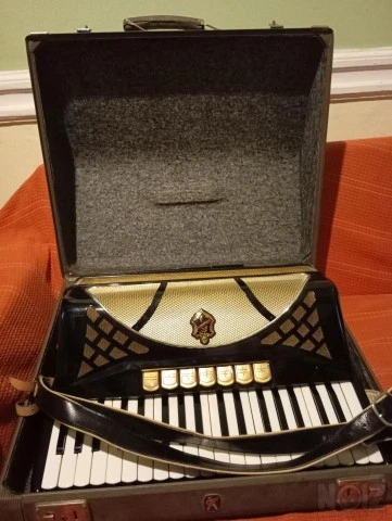 hohner ακορντεόν 80bass Lucia llp