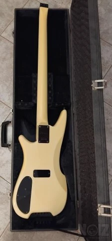 Ibanez Axstar