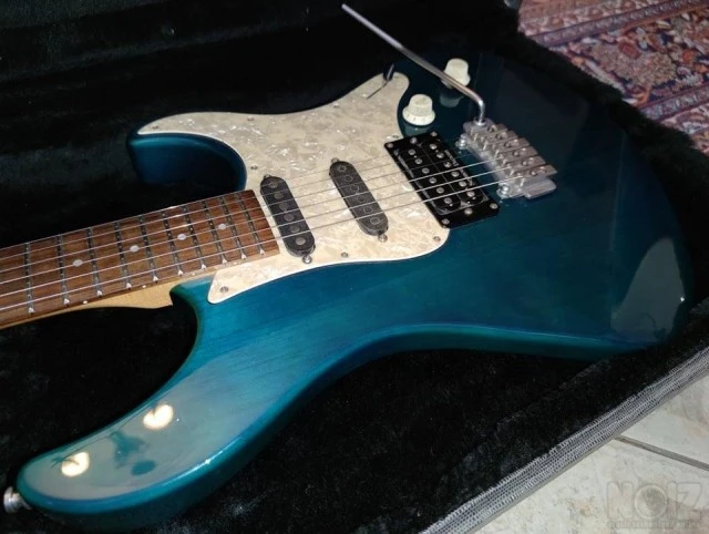 Yamaha Pacifica PAC604w