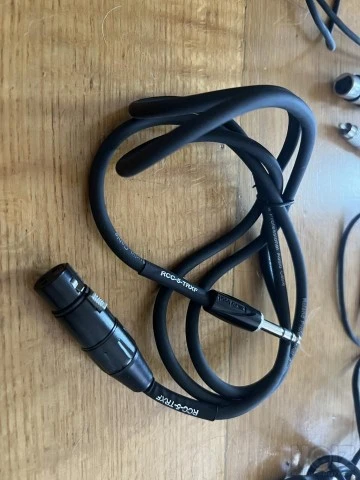 Καλώδια διαφορά  midi, XLR, Roland κτλ