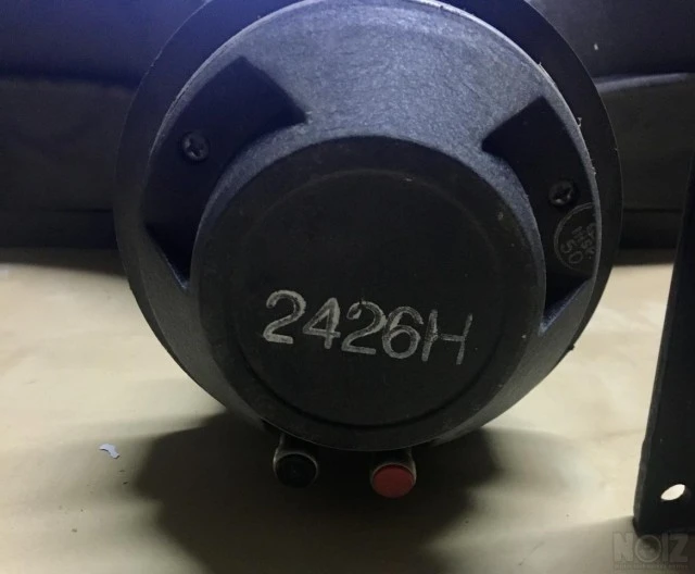 2 Temaxia - JBL 2426H COMPRESSION DRIVER
