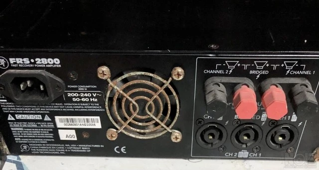 Mackie FRS-2800 Professional Stereo Powe