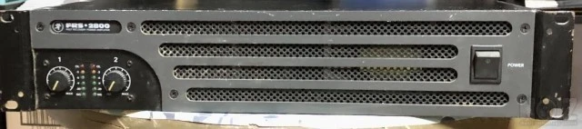 Mackie FRS-2800 Professional Stereo Powe