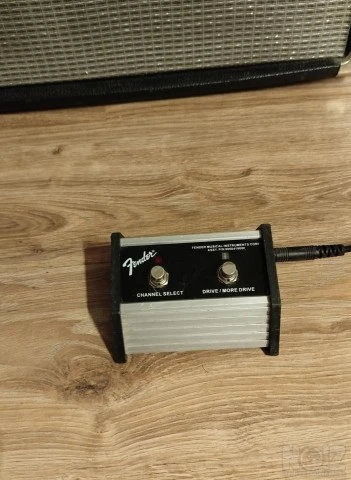 Fender Frontman 212R