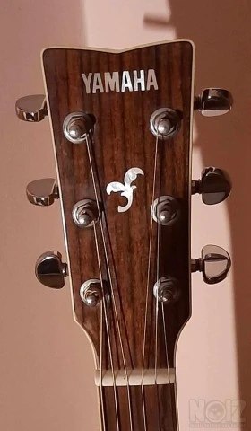 Yamaha FG730S Red Label