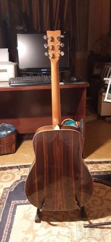 Yamaha FG730S Red Label