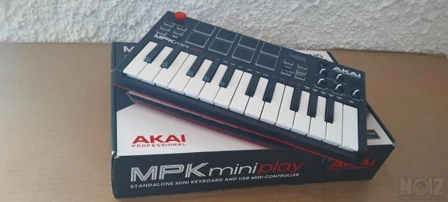 akai mpkII mini (play)