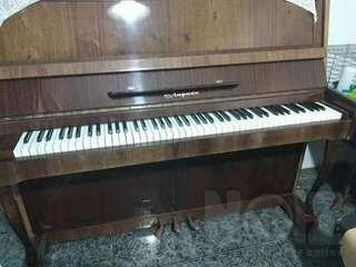 Ρωσικό Πιάνο - Πειραιάς