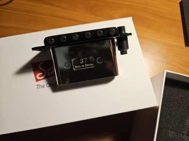 Schaller Vintage Tremolo BK
