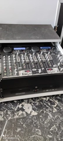 Behninger Vmx1000 american audio UCD 200