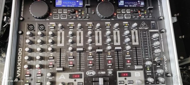 Behninger Vmx1000 american audio UCD 200