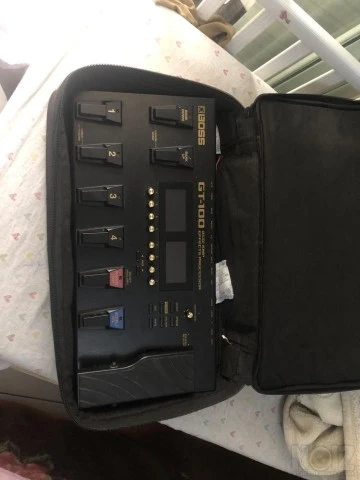 Boss gt-100