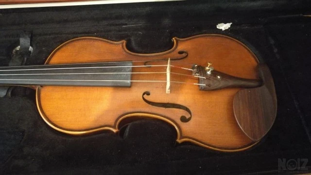 Gliga Maestro 4/4 violin + Sandu stroe 4