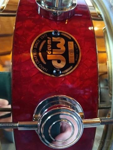 DW snare edge USA