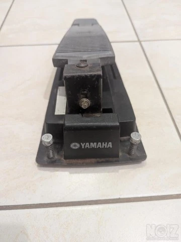 Hi-hat pedal Yamaha HH-60