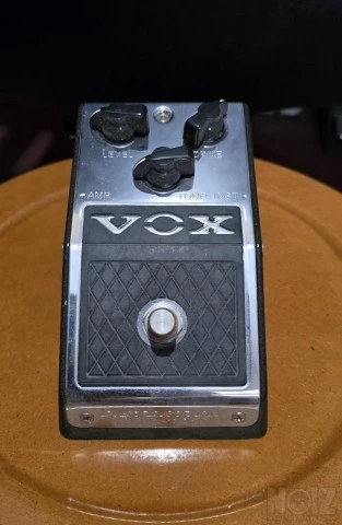 Vox Distortion Booster V830