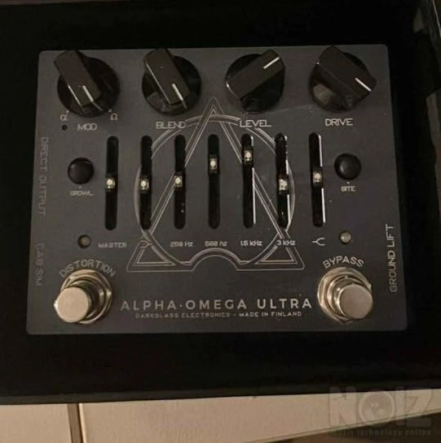 Darkglass Alpha Omega Ultra