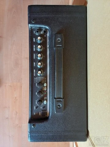 Ενισχυτής κιθάρας Fender Mustang II