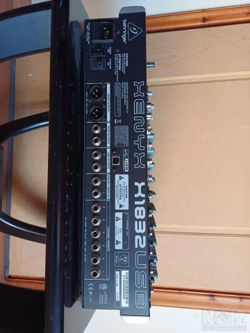 Κονσόλα Behringer Xenyx X1832 USB