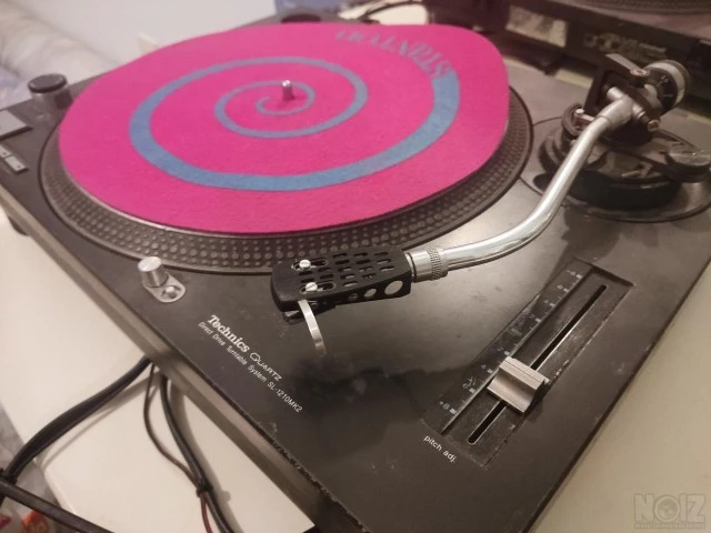 TECHNICS MK2 X2 + TECHNICS ενισχυτής