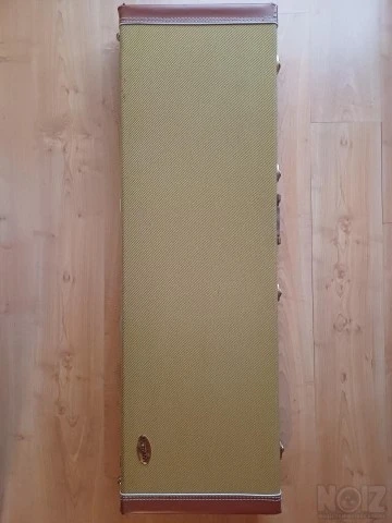 Squier precision bass