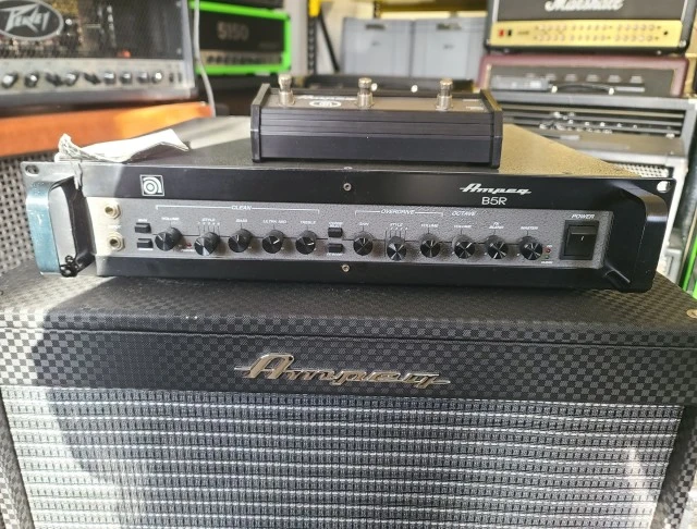 Ampeg B5R 500w USA &amp; Footswitch