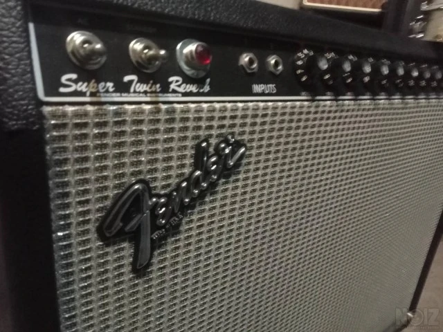 Fender Super Twin Reverb 180watt