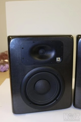 JBL LSR-28P Studio Monitor - μικρές φθορ