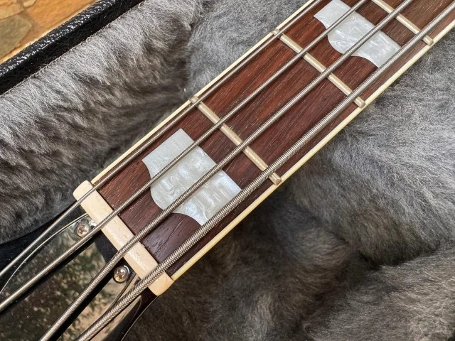 GRETSCH Electromatic, Semi Hollow Bass